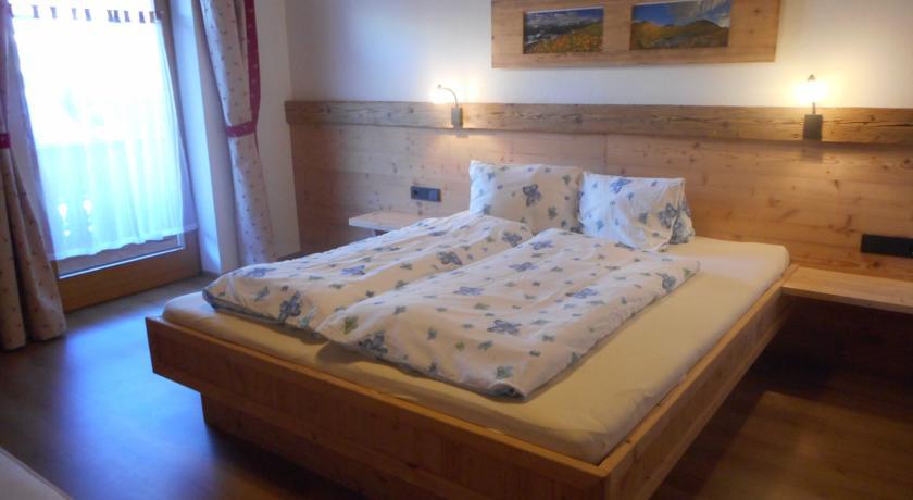 Apart Tiefenbach Aschau Im Zillertal Room photo